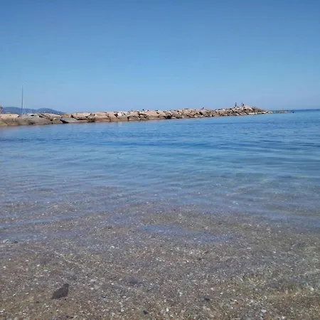 Studio Le Lavandou, 1 Pièce, 4 Personnes - Fr-1-251-306